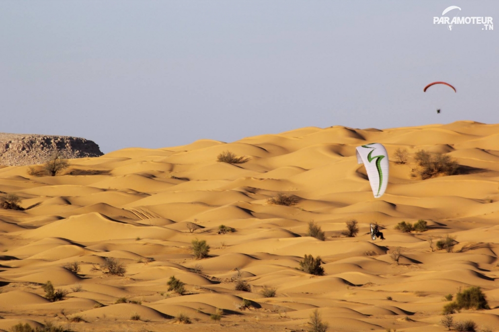 Du-paramoteur-dans-le-Sahara-paramoteur-14.jpg