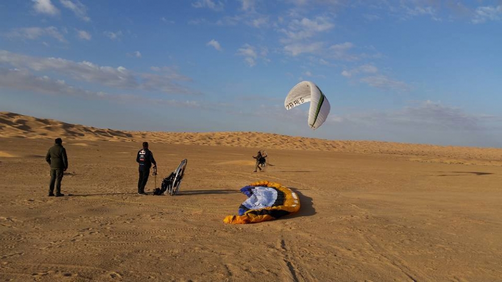 Du-paramoteur-dans-le-Sahara-paramoteur-5.jpg